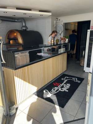 Lucio Gusto à Montzen : Une carpette sur mesure pour cette pizzeria